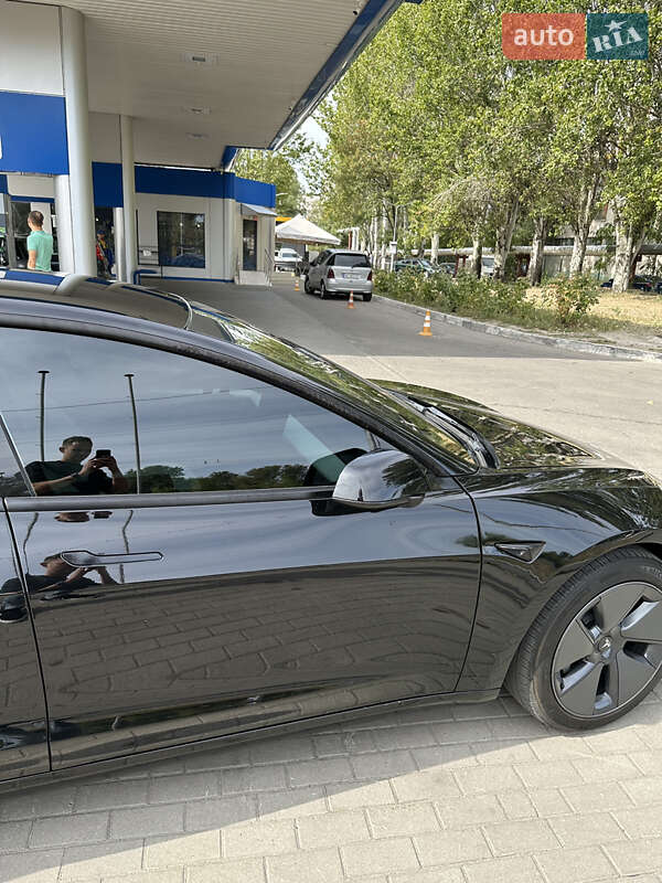 Седан Tesla Model 3 2021 в Одессе