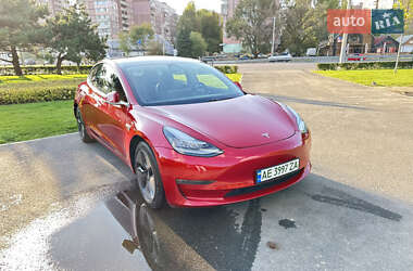 Седан Tesla Model 3 2018 в 