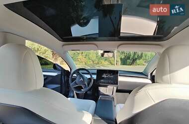 Седан Tesla Model 3 2022 в Кривом Роге