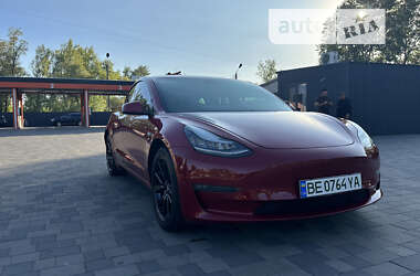 Седан Tesla Model 3 2018 в Днепре