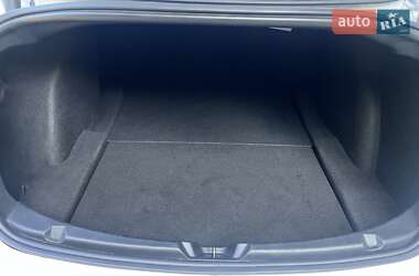 Седан Tesla Model 3 2020 в 