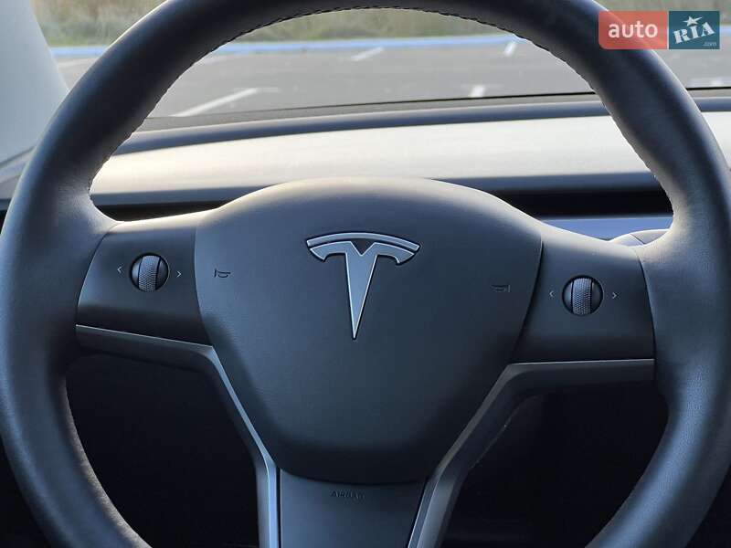 Седан Tesla Model 3 2022 в Луцке фото 29 Седан Tesla Model 3 2022 в Луцке