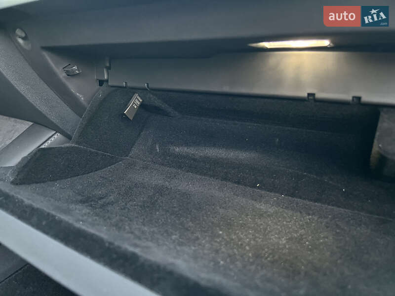 Седан Tesla Model 3 2023 в Запорожье фото 19 Седан Tesla Model 3 2023 в Запорожье