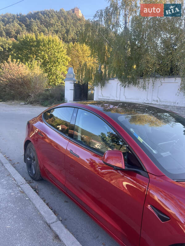 Седан Tesla Model 3 2018 в Тернополі