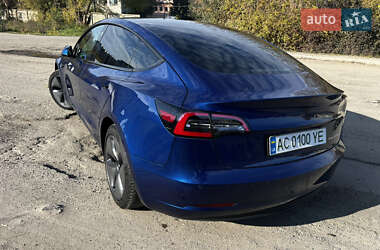 Седан Tesla Model 3 2019 в 
