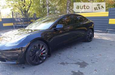 Седан Tesla Model 3 2021 в Вінниці