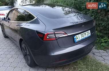Седан Tesla Model 3 2019 в 