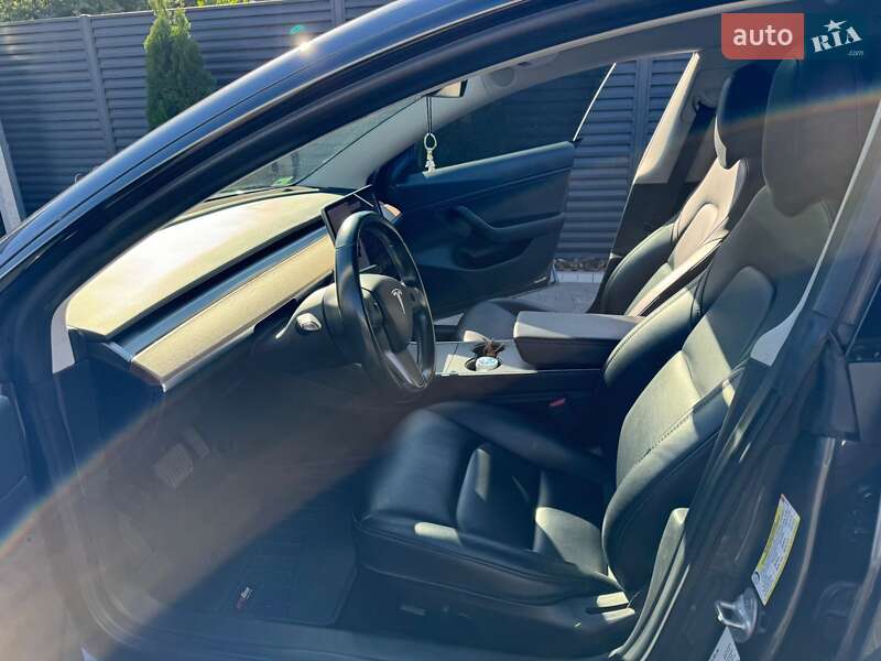 Седан Tesla Model 3 2019 в Черкассах фото 8 Седан Tesla Model 3 2019 в Черкассах