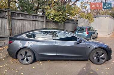 Седан Tesla Model 3 2018 в 