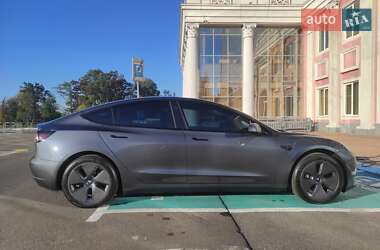 Седан Tesla Model 3 2023 в Одессе