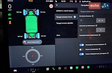 Седан Tesla Model 3 2018 в Львове
