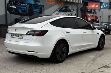 Седан Tesla Model 3 2022 в Житомире