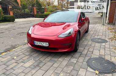 Седан Tesla Model 3 2022 в Києві