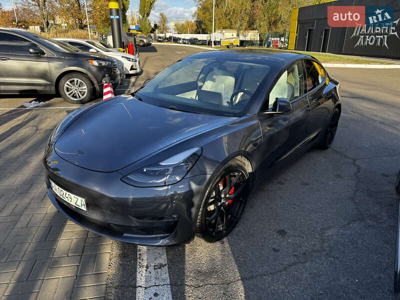 Tesla Model 3 2018