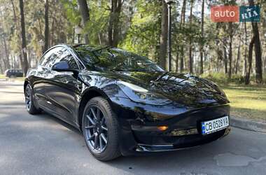 Седан Tesla Model 3 2023 в Киеве