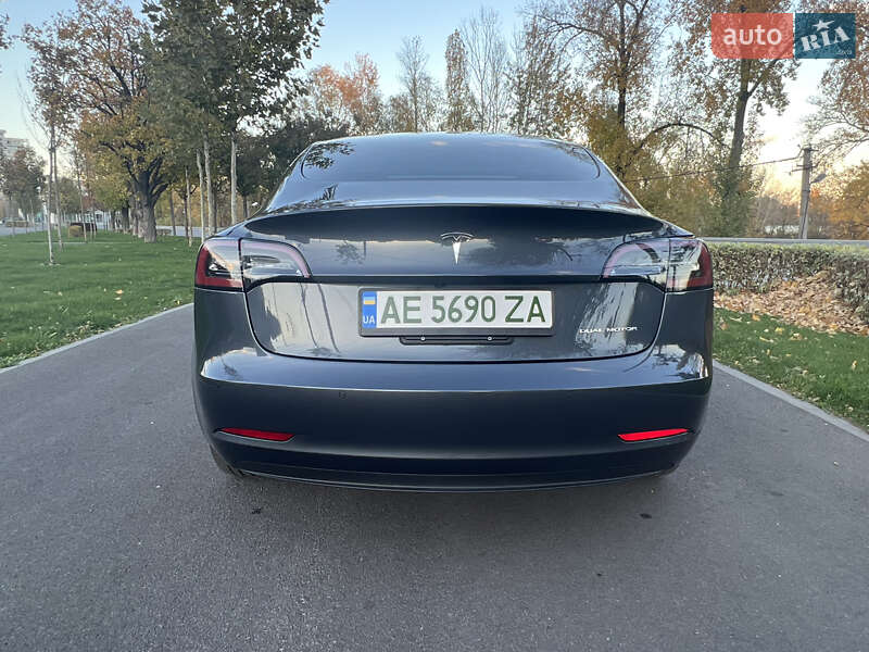 Седан Tesla Model 3 2022 в Дніпрі фото 4 Седан Tesla Model 3 2022 в Дніпрі