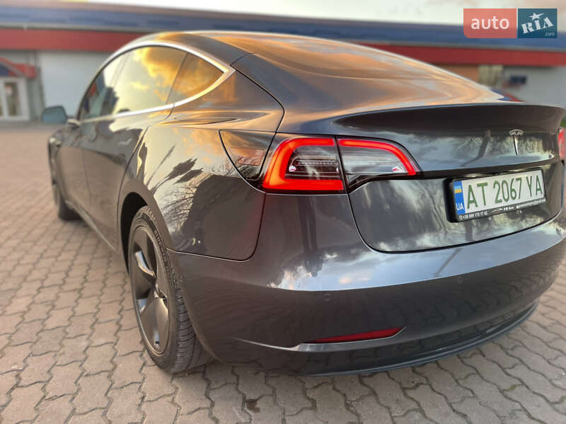 Седан Tesla Model 3 2018 в Бурштині фото 8 Седан Tesla Model 3 2018 в Бурштині