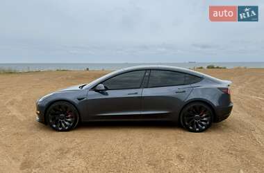 Седан Tesla Model 3 2023 в Одесі