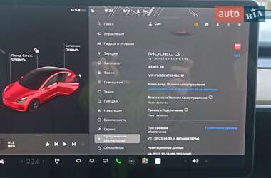 Седан Tesla Model 3 2019 в Львові