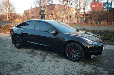 Седан Tesla Model 3 2021 в Вінниці