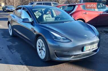 Седан Tesla Model 3 2022 в Хмельницком