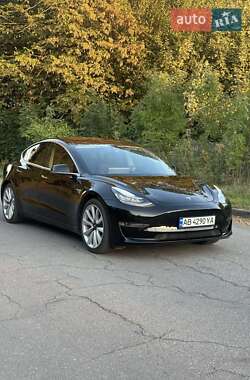 Седан Tesla Model 3 2020 в Виннице