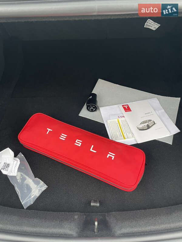 Седан Tesla Model 3 2024 в Ровно фото 13 Седан Tesla Model 3 2024 в Ровно
