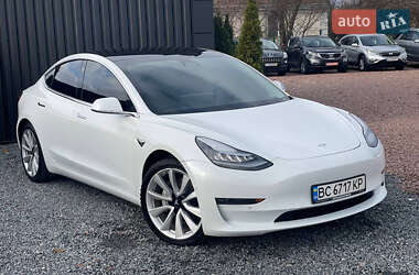 Седан Tesla Model 3 2019 в Дрогобыче