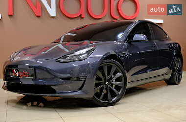 Седан Tesla Model 3 2023 в Одесі