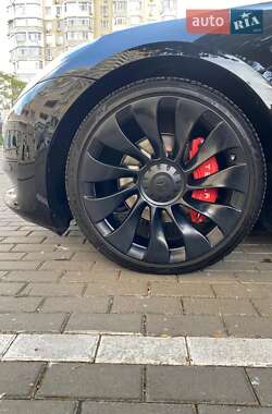 Седан Tesla Model 3 2018 в 