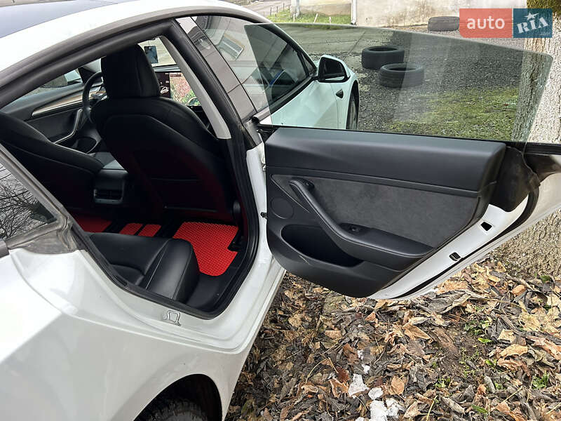 Седан Tesla Model 3 2021 в Виноградове фото 27 Седан Tesla Model 3 2021 в Виноградове