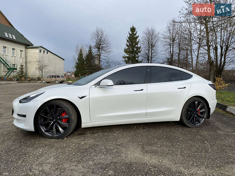 Седан Tesla Model 3 2019 в Львове фото 6 Седан Tesla Model 3 2019 в Львове