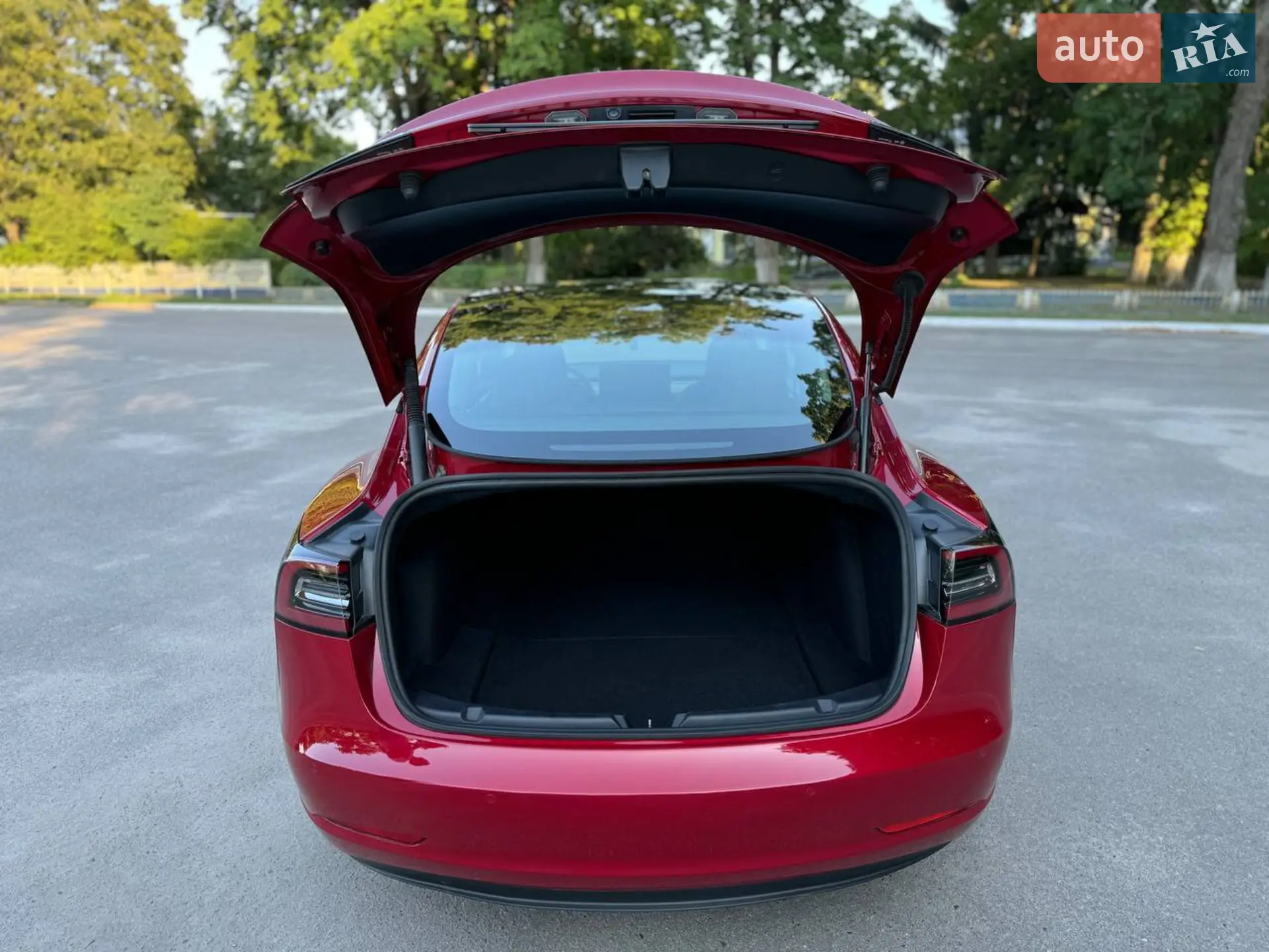 2022 Tesla Model 3 - мініатюра 18