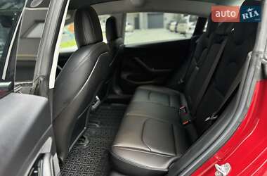 Седан Tesla Model 3 2018 в 