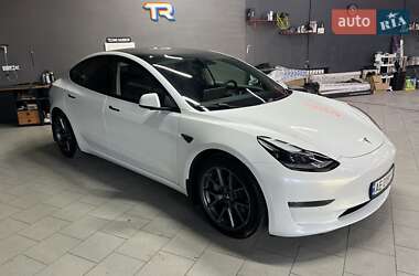 Седан Tesla Model 3 2021 в Днепре Седан Tesla Model 3 2021 в Днепре