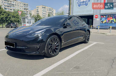 Седан Tesla Model 3 2022 в Києві