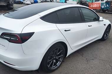 Седан Tesla Model 3 2020 в 