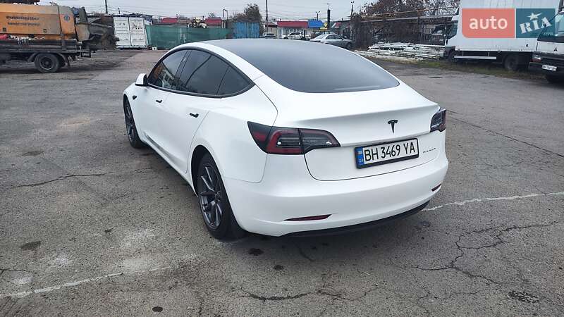 Седан Tesla Model 3 2020 в Одессе