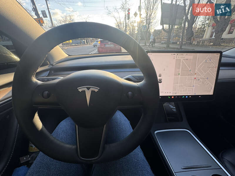 Седан Tesla Model 3 2023 в Кривом Роге фото 7 Седан Tesla Model 3 2023 в Кривом Роге