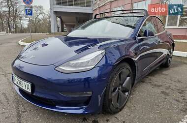 Седан Tesla Model 3 2018 в 