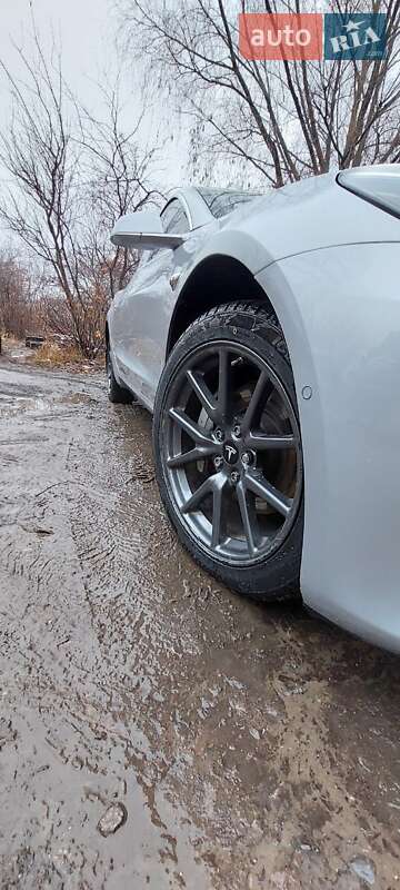 Седан Tesla Model 3 2018 в Харкові