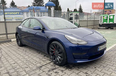 Седан Tesla Model 3 2023 в Тернополі