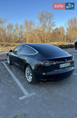 Седан Tesla Model 3 2018 в Києві