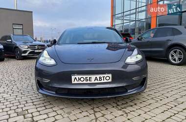 Седан Tesla Model 3 2021 в Львові