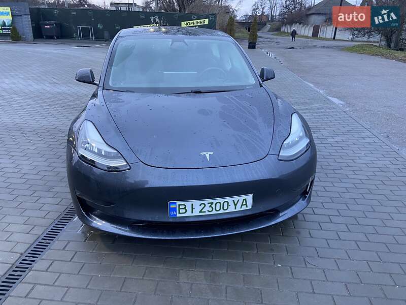 Седан Tesla Model 3 2020 в Кременчуге