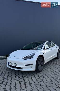 Седан Tesla Model 3 2021 в Львові