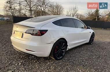 Седан Tesla Model 3 2020 в Луцьку