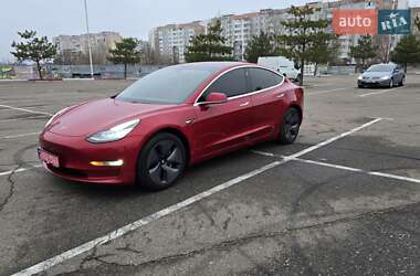 Седан Tesla Model 3 2018 в Миколаєві