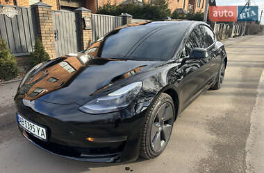 Седан Tesla Model 3 2023 в Вінниці