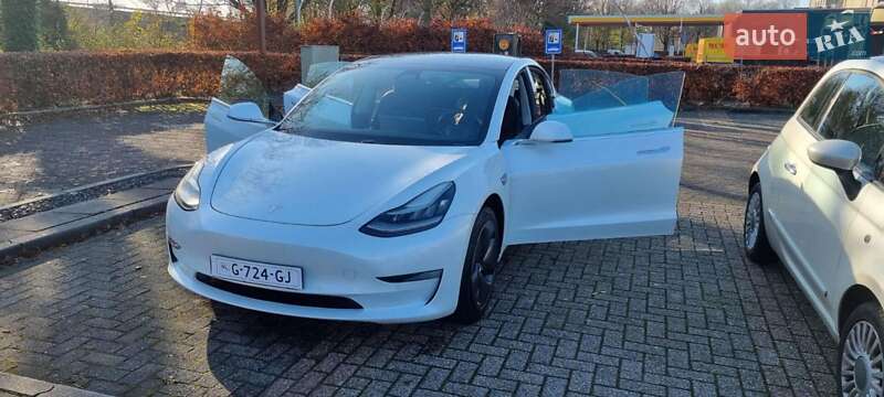 Седан Tesla Model 3 2019 в Хмельницком фото 5 Седан Tesla Model 3 2019 в Хмельницком